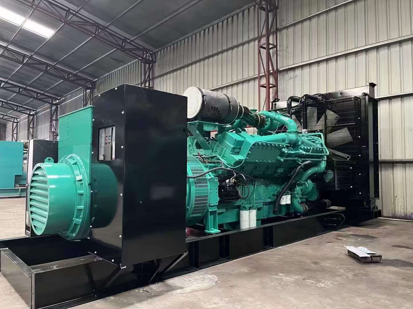 安居如何降低 800kW 柴油发电机输出电流的波动？